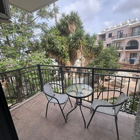 Cozy 1 Bedroom Apartment Close To The Beach Pafos Exterior foto
